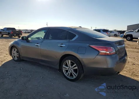 2015 Nissan Altima 3.5S из США, поврежденный, VIN 1N4BL3AP2FC486465